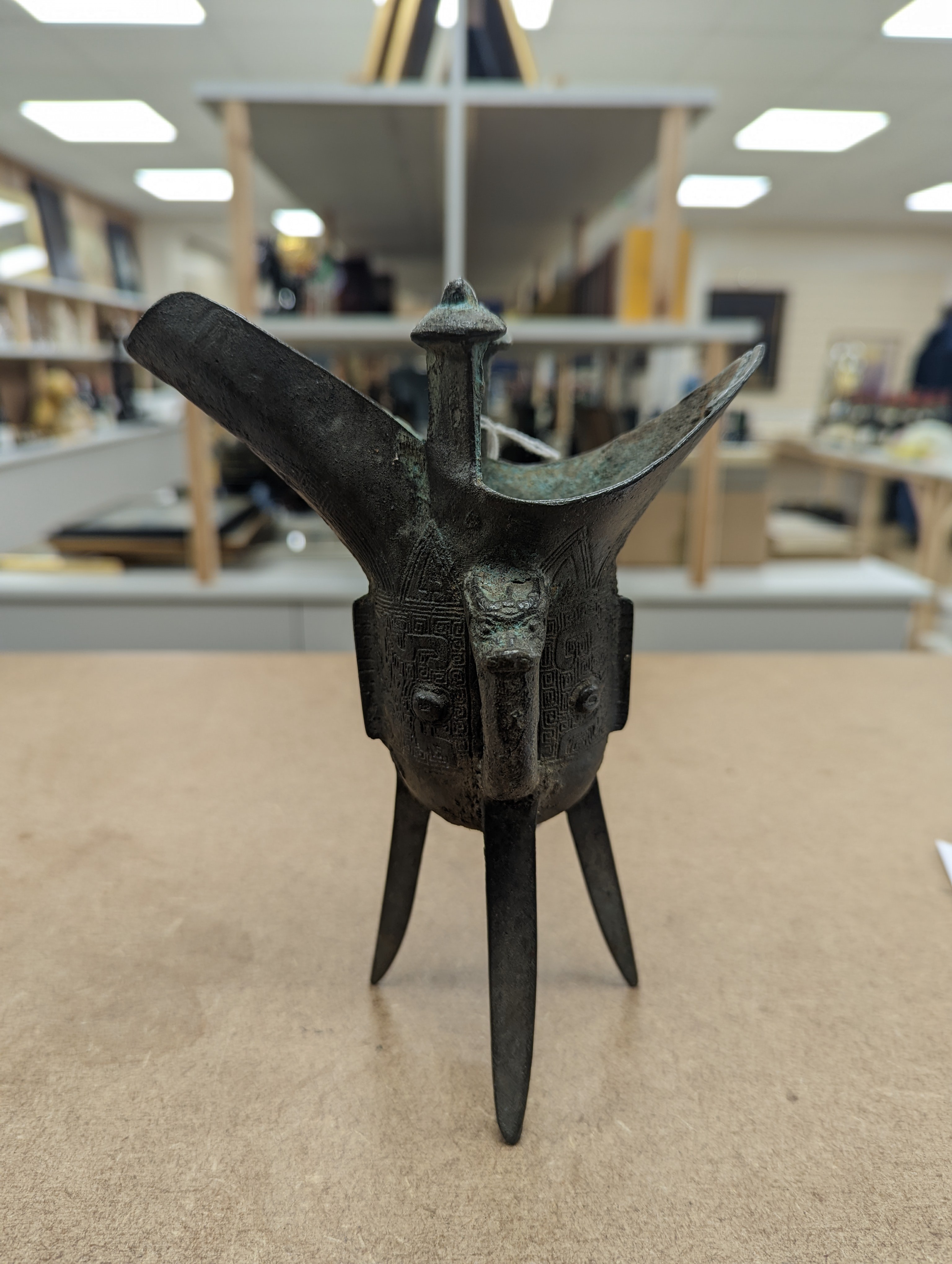 Two Chinese bronze tripod vessels, Qing or later, tallest 19cm